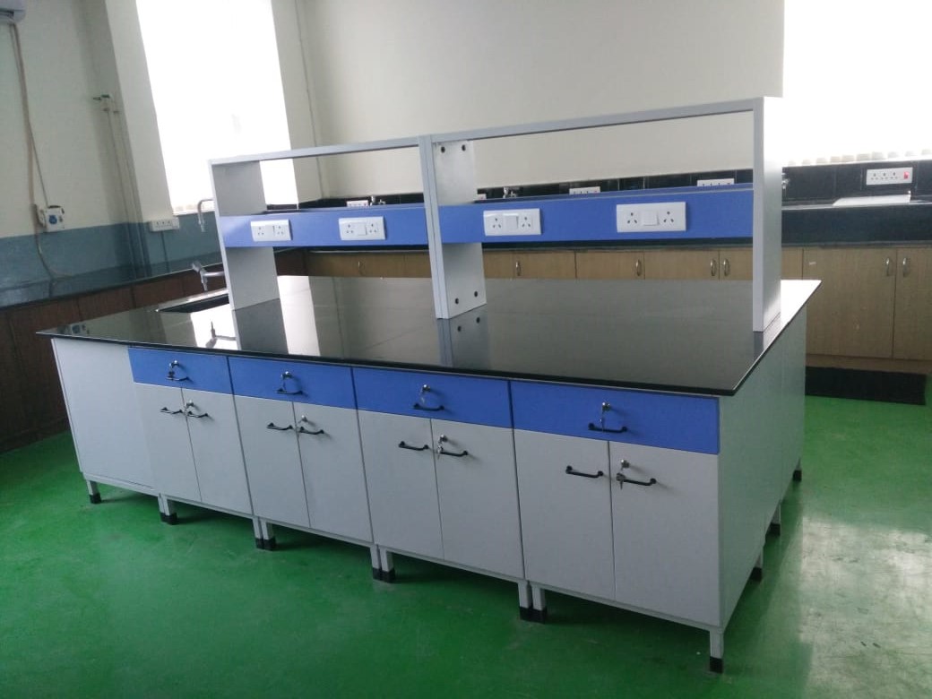 Wall Bench Laboratory Workspace